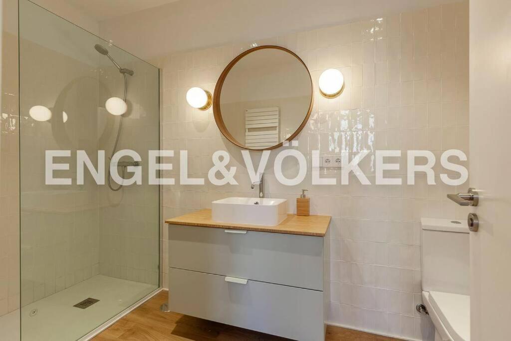 Moderno Apartamento En Pleno Centro Мадрид Екстериор снимка