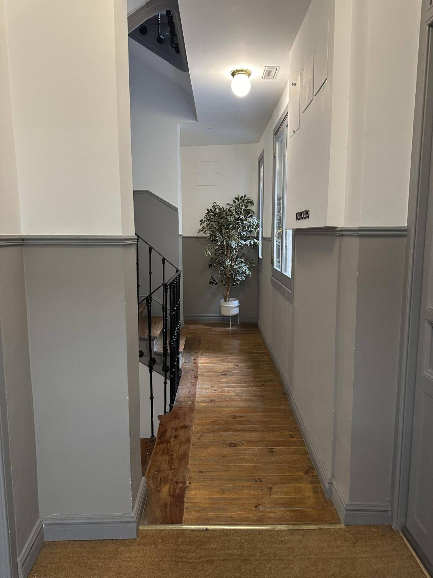 Moderno Apartamento En Pleno Centro Мадрид Екстериор снимка