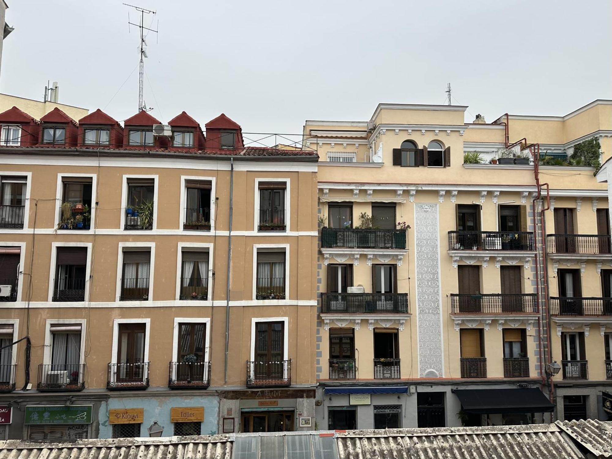 Moderno Apartamento En Pleno Centro Мадрид Екстериор снимка