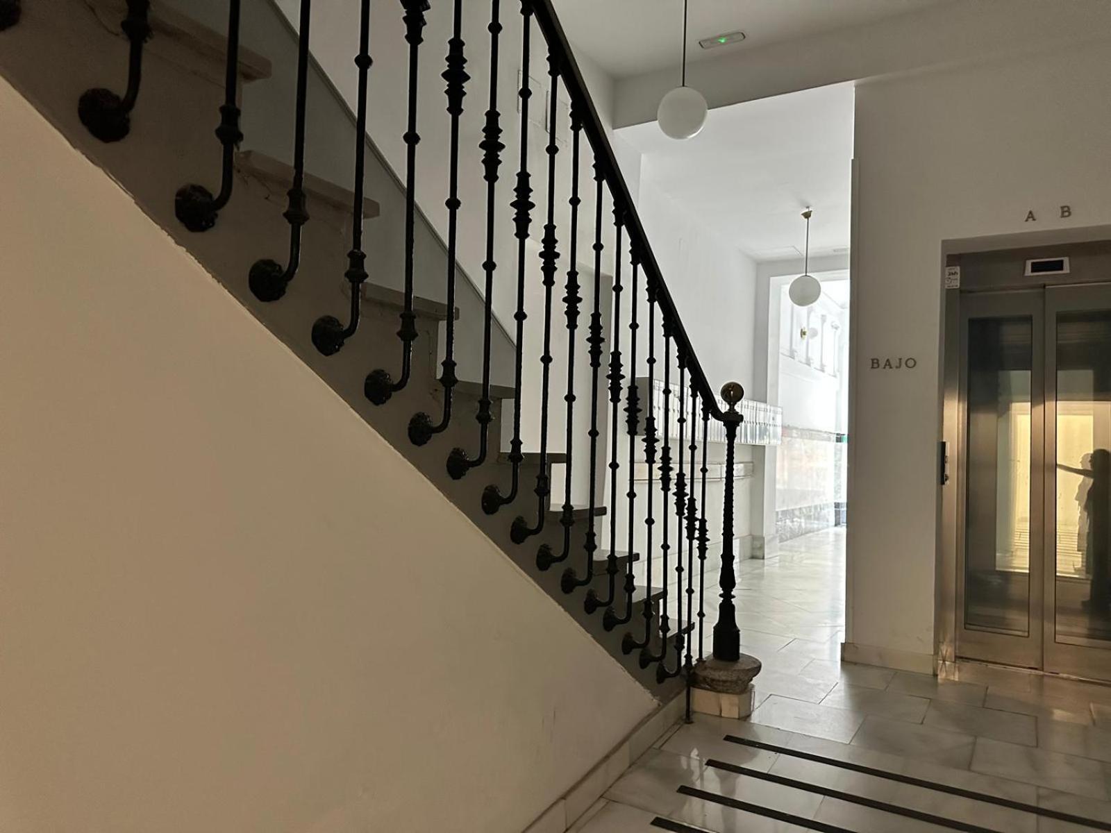 Moderno Apartamento En Pleno Centro Мадрид Екстериор снимка