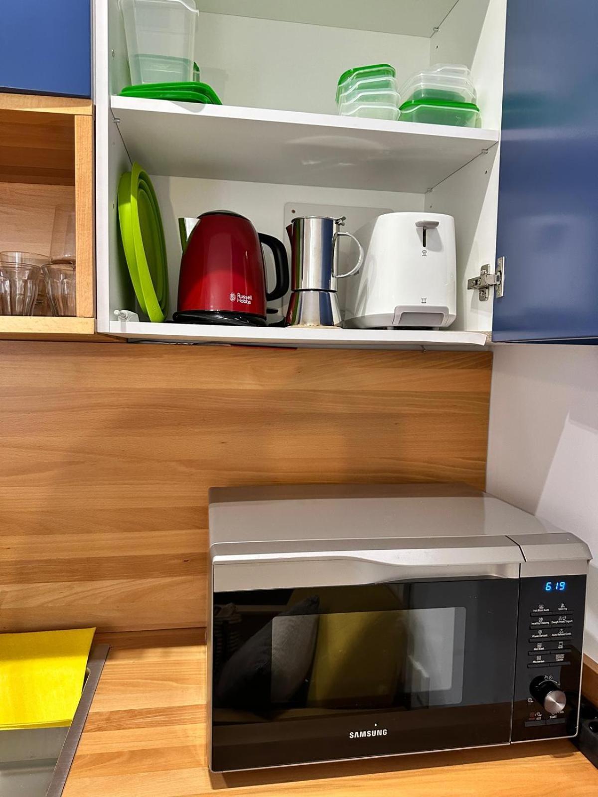 Moderno Apartamento En Pleno Centro Мадрид Екстериор снимка